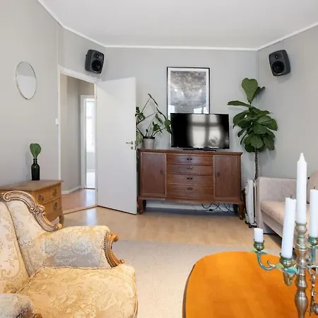 شقة New Spacious & Cozy Hideaway With Location