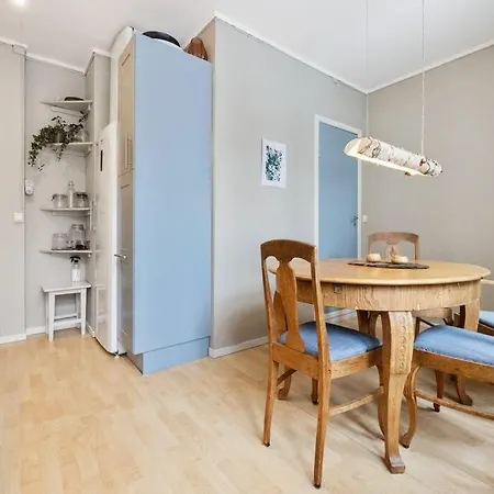 아파트 New Spacious & Cozy Hideaway With Location