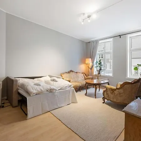 New Spacious & Cozy Hideaway With Location 아파트 베르겐